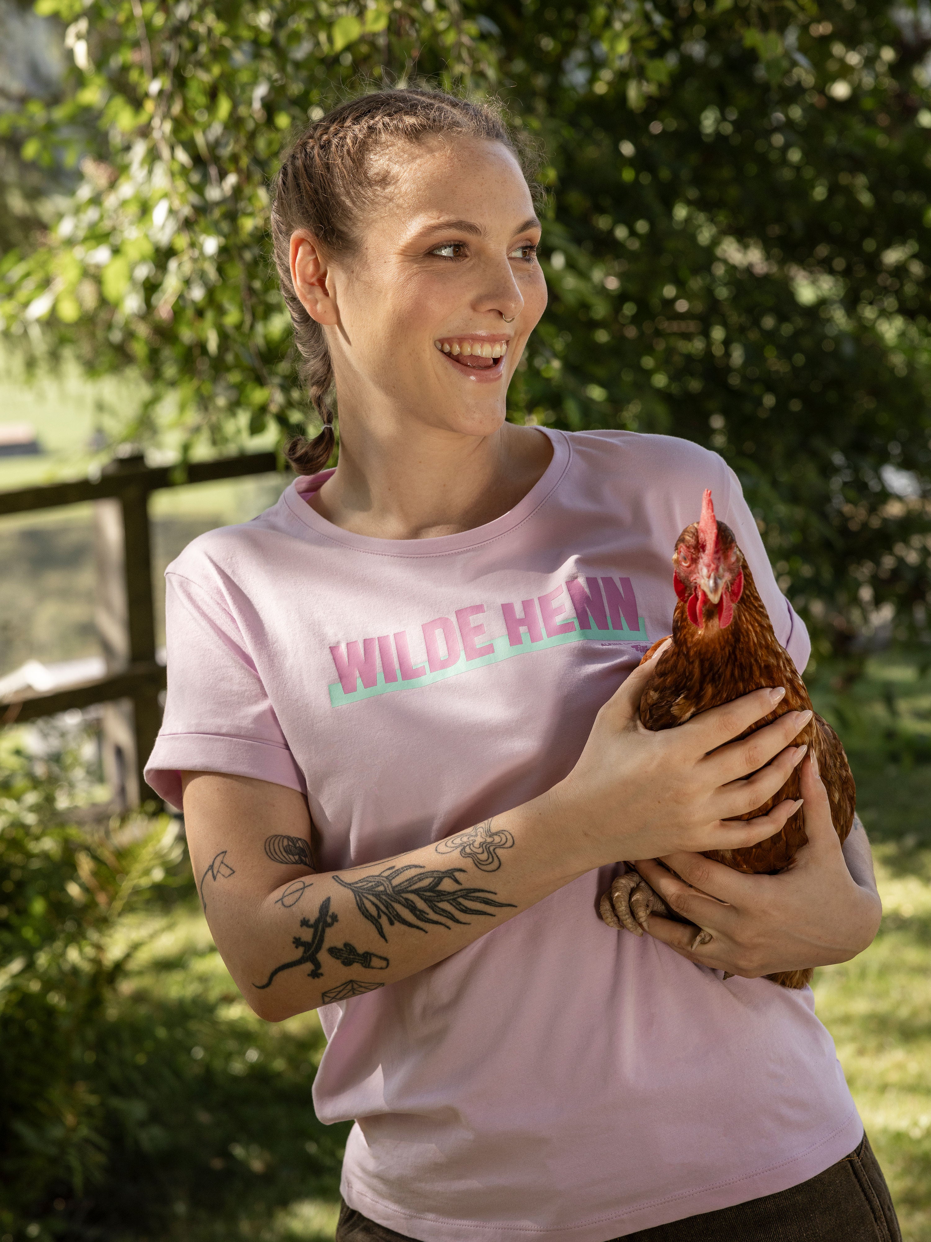 T-Shirt "Wilde Henn"