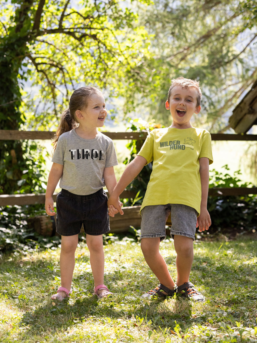 Kinder T-Shirt "Wilder Hund"