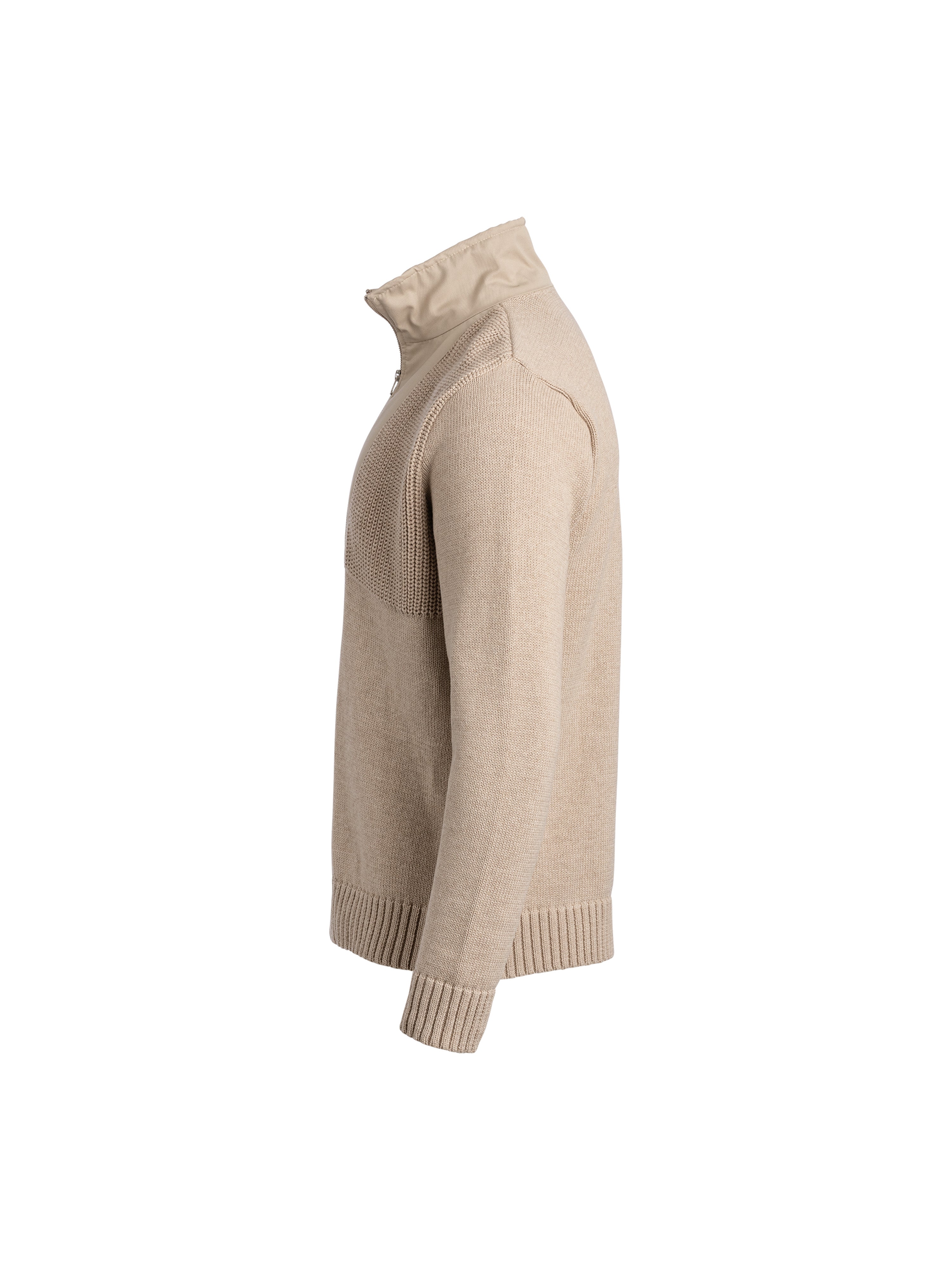 Trojer "Eckard" in Beige von der Seite fotografiert